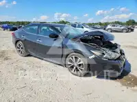 2017 Nissan MAXIMA photo