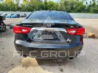 2017 Nissan MAXIMA photo