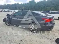 2017 Nissan MAXIMA photo