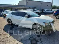 2017 Nissan MAXIMA photo