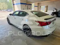 2017 Nissan MAXIMA photo