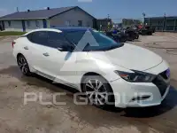 2017 Nissan MAXIMA photo