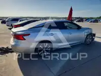2017 Nissan MAXIMA фото