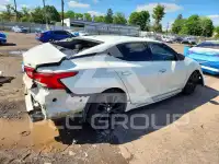 2017 Nissan MAXIMA photo