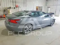 2017 Nissan MAXIMA photo