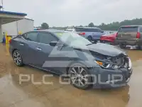 2017 Nissan MAXIMA photo