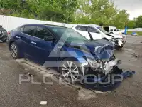 2017 Nissan MAXIMA фото