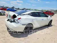 2017 Nissan MAXIMA photo