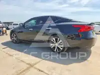 2017 Nissan MAXIMA photo