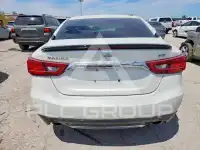 2017 Nissan MAXIMA photo