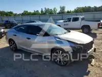 2017 Nissan MAXIMA фото