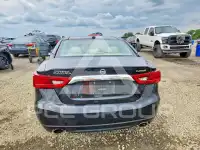 2017 Nissan MAXIMA photo