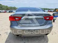 2017 Nissan MAXIMA photo