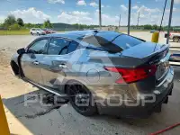 2017 Nissan MAXIMA фото