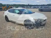 2017 Nissan MAXIMA photo