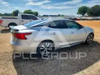 2017 Nissan MAXIMA photo