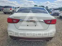 2017 Nissan MAXIMA photo