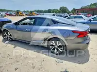 2017 Nissan MAXIMA photo