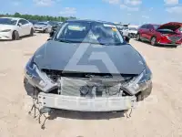 2017 Nissan MAXIMA photo