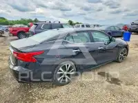 2017 Nissan MAXIMA photo