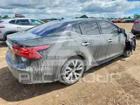 2017 Nissan MAXIMA photo