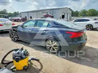 2017 Nissan MAXIMA фото