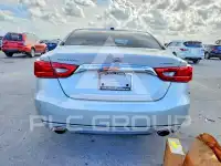 2017 Nissan MAXIMA photo