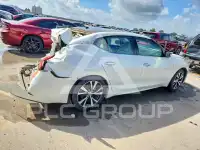 2017 Nissan MAXIMA photo