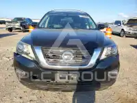2017 Nissan PATHFINDER photo