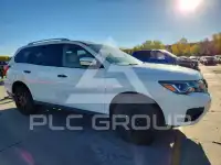 2017 Nissan PATHFINDER фото