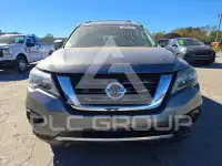 2017 Nissan PATHFINDER photo