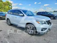 2017 Nissan PATHFINDER фото