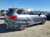 2017 Nissan PATHFINDER photo