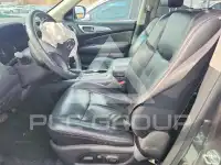 2017 Nissan PATHFINDER photo