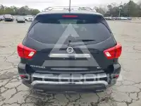 2017 Nissan PATHFINDER photo