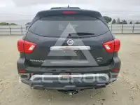 2017 Nissan PATHFINDER photo