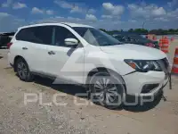 2017 Nissan PATHFINDER photo