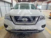 2017 Nissan PATHFINDER photo