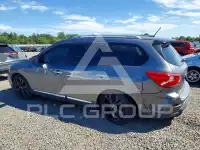 2017 Nissan PATHFINDER photo