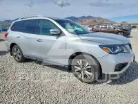 2017 Nissan PATHFINDER photo