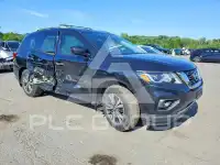 2017 Nissan PATHFINDER фото