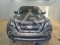 2017 Nissan PATHFINDER photo