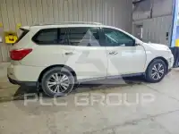 2017 Nissan PATHFINDER photo