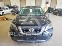 2017 Nissan PATHFINDER photo