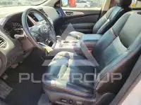 2017 Nissan PATHFINDER photo