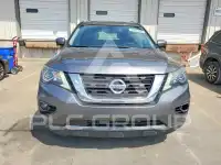 2017 Nissan PATHFINDER photo