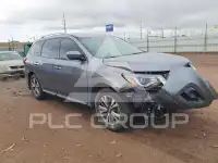 2017 Nissan PATHFINDER photo