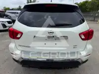 2017 Nissan PATHFINDER фото