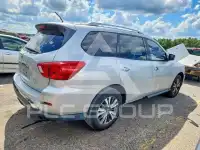 2017 Nissan PATHFINDER фото