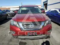 2017 Nissan PATHFINDER photo